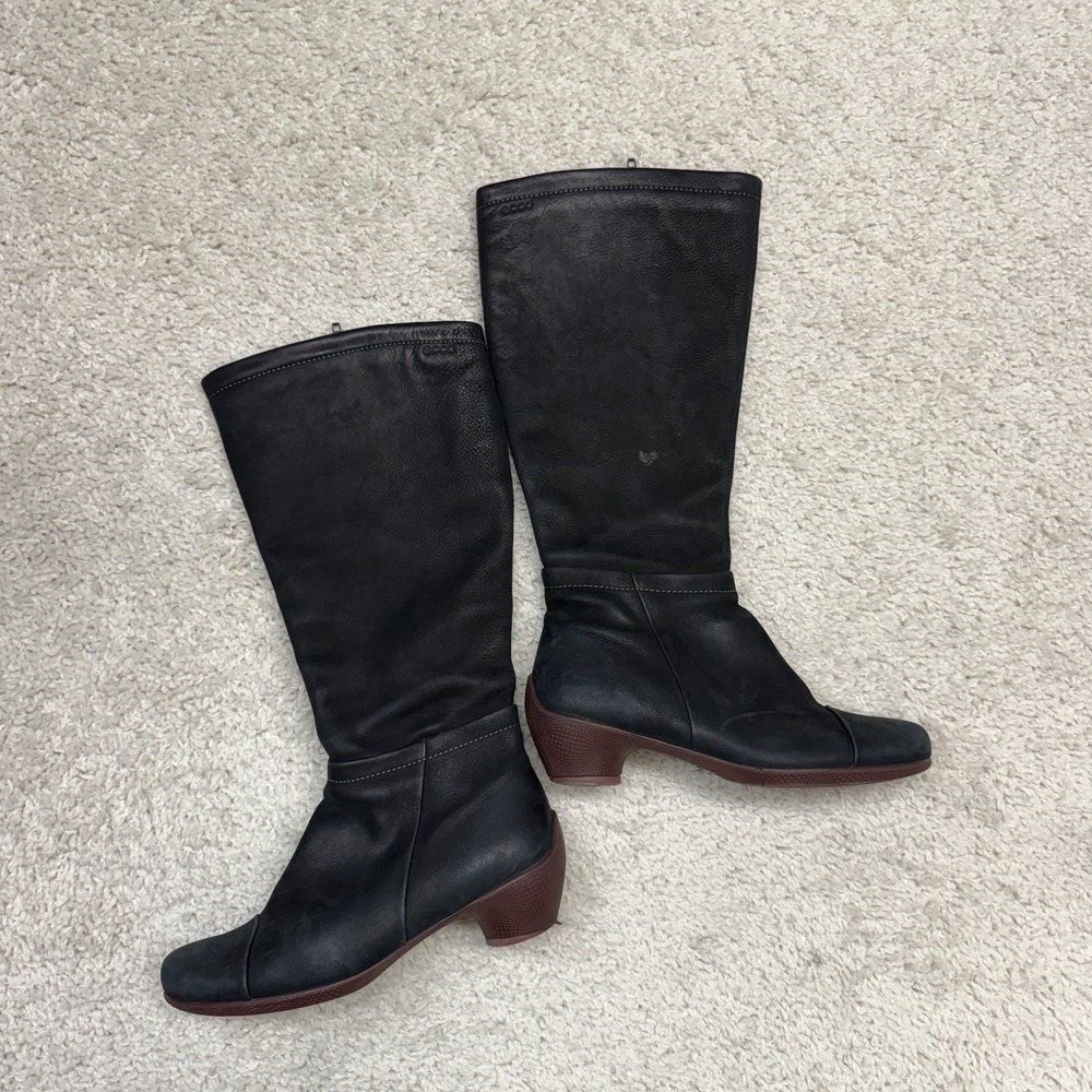 Ecco Tall Boots Womens Size 4 4.5 EURO Size 35 Black Suede Zip Up Heel Riding